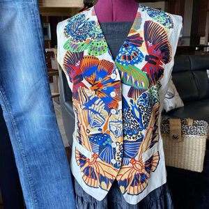 VintageDanarasa Italy Vintage Women's Colorful Butterfly Vest 100% Silk Size 42